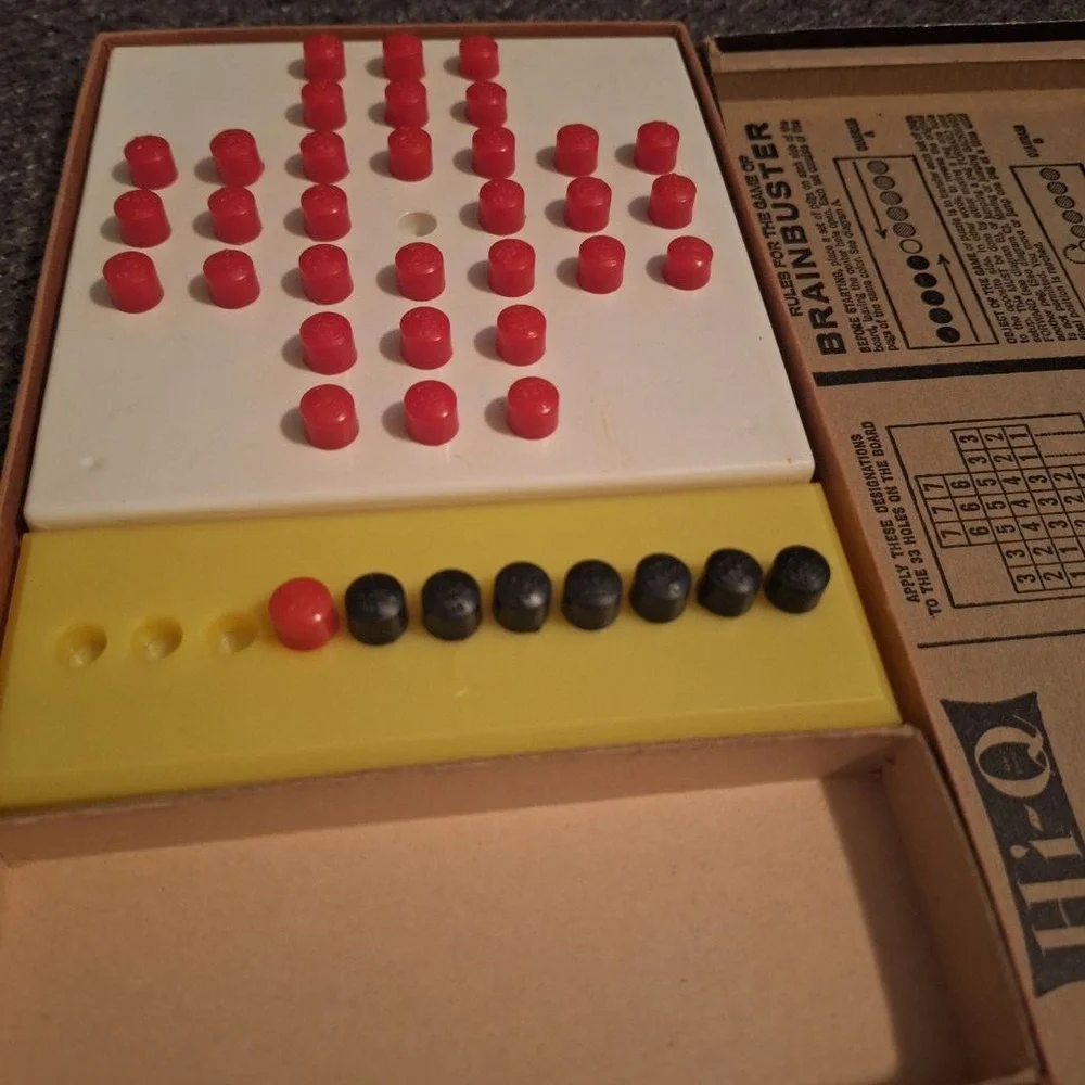 Vintage Hi-Q Peg Game Kohner‎ The New Game Craze Brain Buster Puzzle